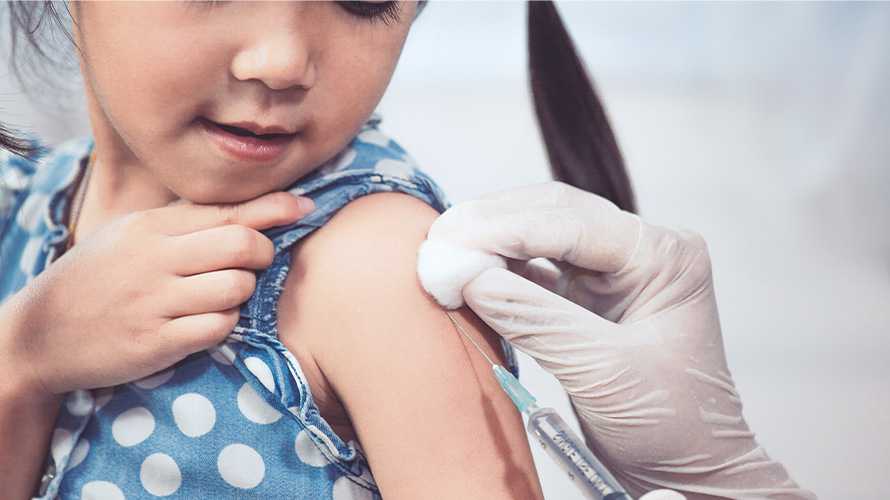 Vacunación: El escudo protector para los más pequeños de la casa